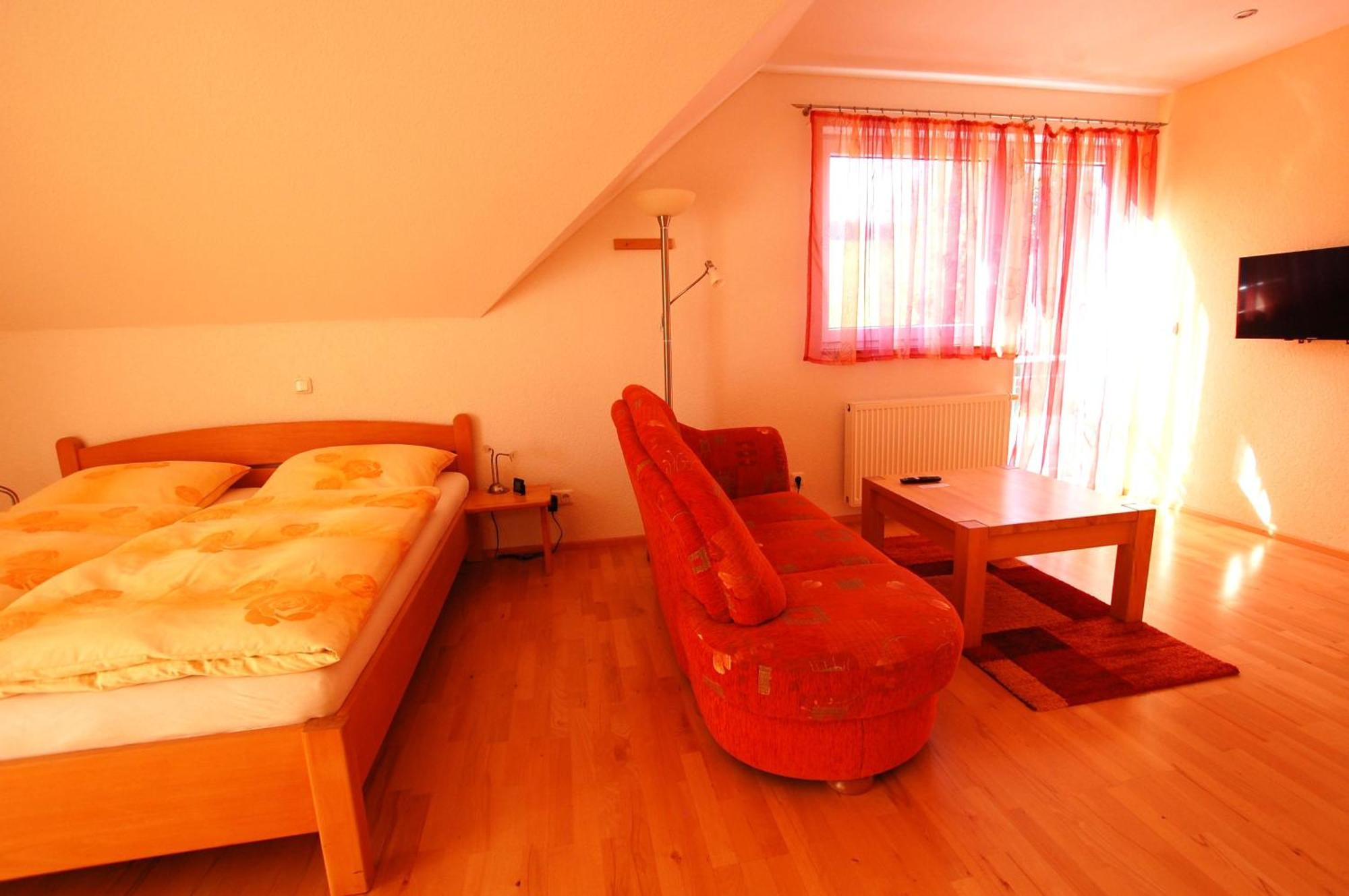 Gaestehaus Jaeger Gersfeld Ngoại thất bức ảnh